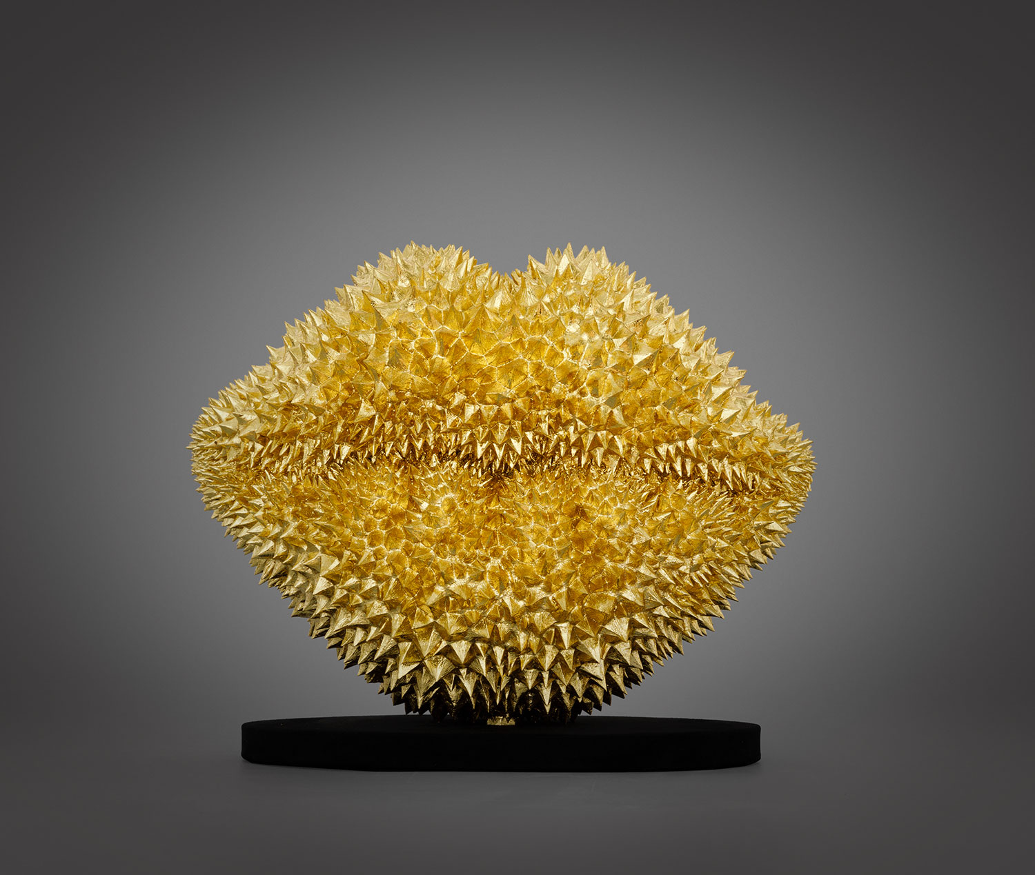 Kiss 铸铜贴金 42x23x30cm 2019